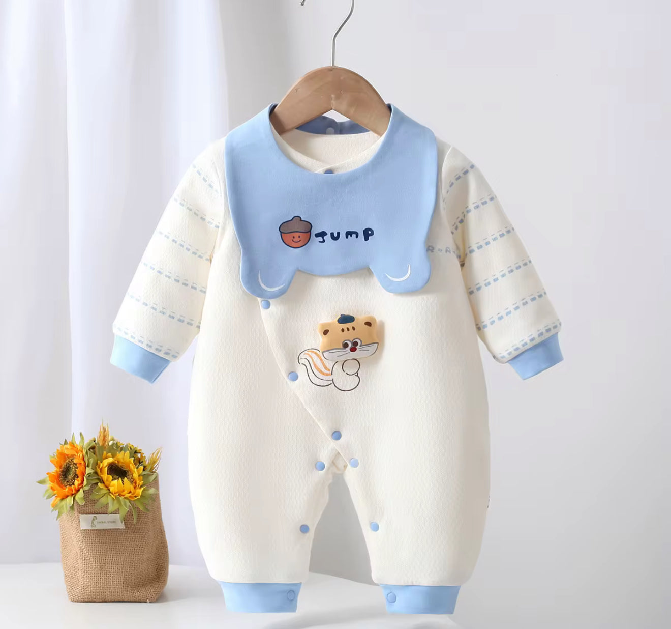 Trendy Soft & Breathable - Trendy Baby 3D Bodysuit With Fleece & Matching Bib - Kitty